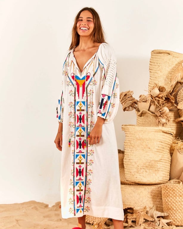 Boho Chic Dresses Are In Again… Here Are The Latest