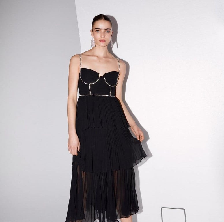 Make Room In Your Evening Lineup For These Chic New Cocktail Dresses