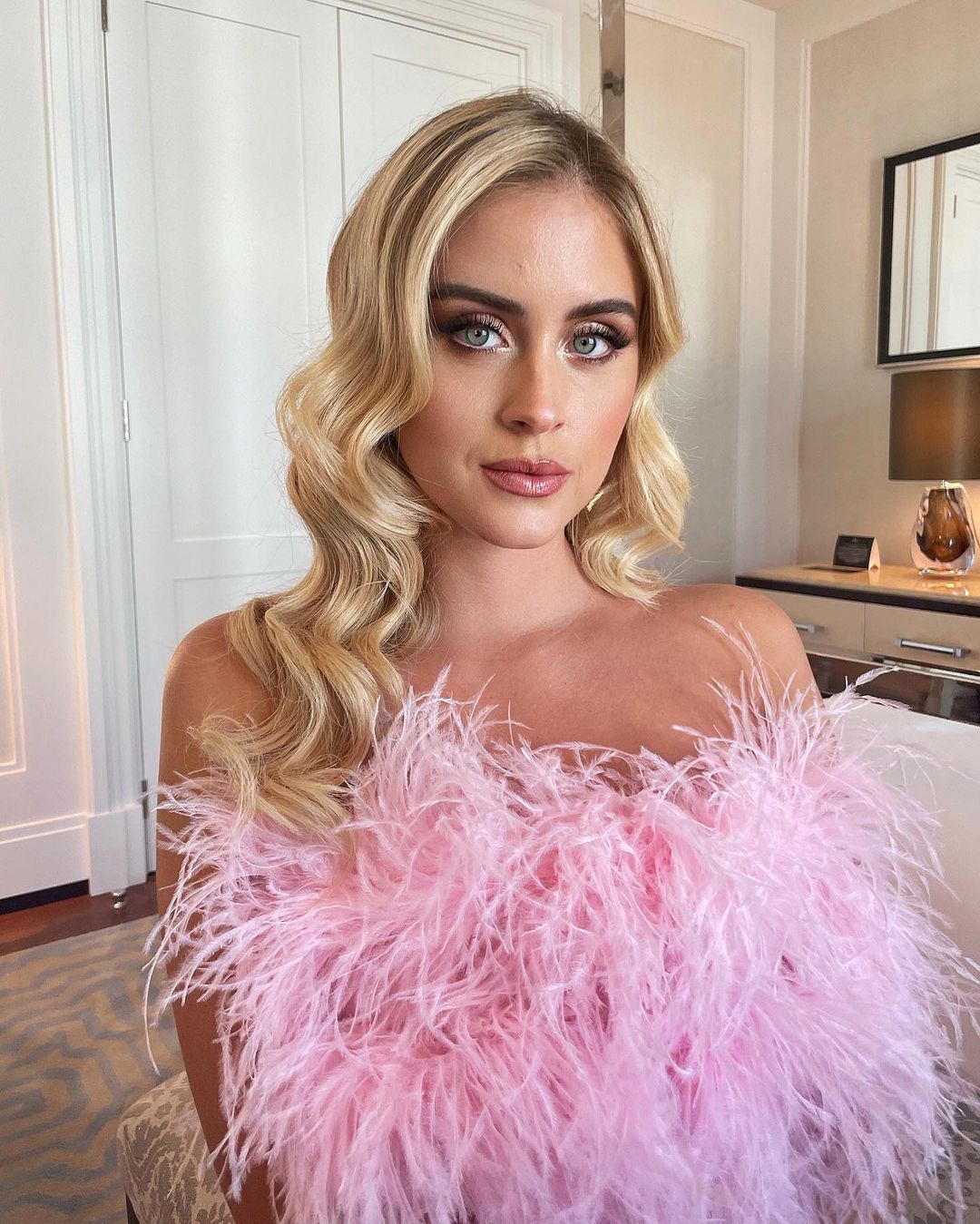 We Love Her Dresses… How To Dress Like Valentina Ferragni