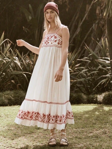 Boho Chic Dresses Are In Again…Here Are The Latest