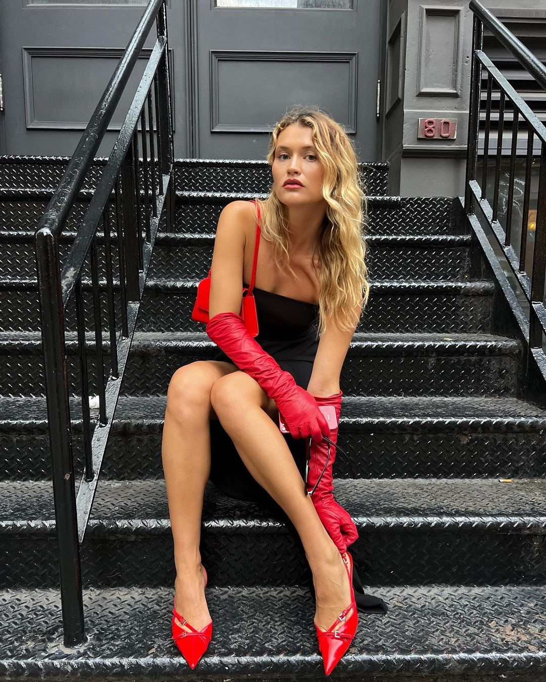 We Love Her Dresses… How To Dress Like Chloe Lecareux