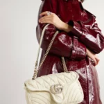 GG Marmont 2.0 Crystal-embellished Leather-trimmed Cable-knit Shoulder Bag Thumbnail 2
