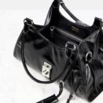 Medium Leather Shoulder Bag Thumbnail 5