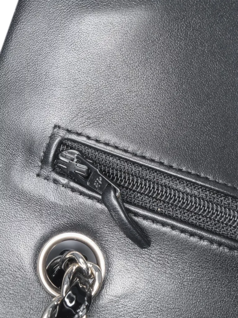 Medium Classic Patent Double Flap Shoulder Bag Full Size Image 2