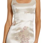 Sleeveless Scoop Neck Floral Detail Brocade Midi Dress Thumbnail 3