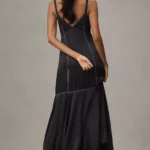 Sleeveless V-Neck Open-back Maxi Dress Thumbnail 3