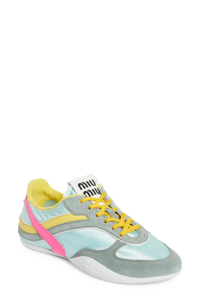 Gymnasium Low Top Sneaker Full Size Image 4