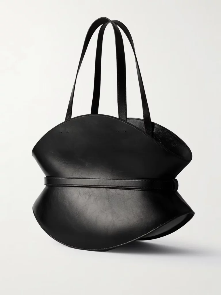 Shuffle Medium Buckled Leather Shoulder Bag Full Size Image 5