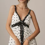 Sleeveless V-neck Midi Slip Dress Thumbnail 4