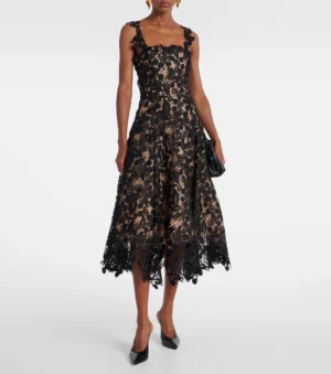 OSCAR DE LA RENTA Lace Guipure Cocktail Dress
