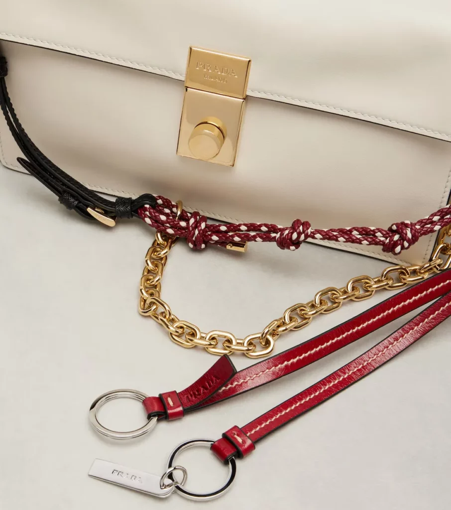 Soft Sound Small Leather Shoulder Bag Full Size Image 4