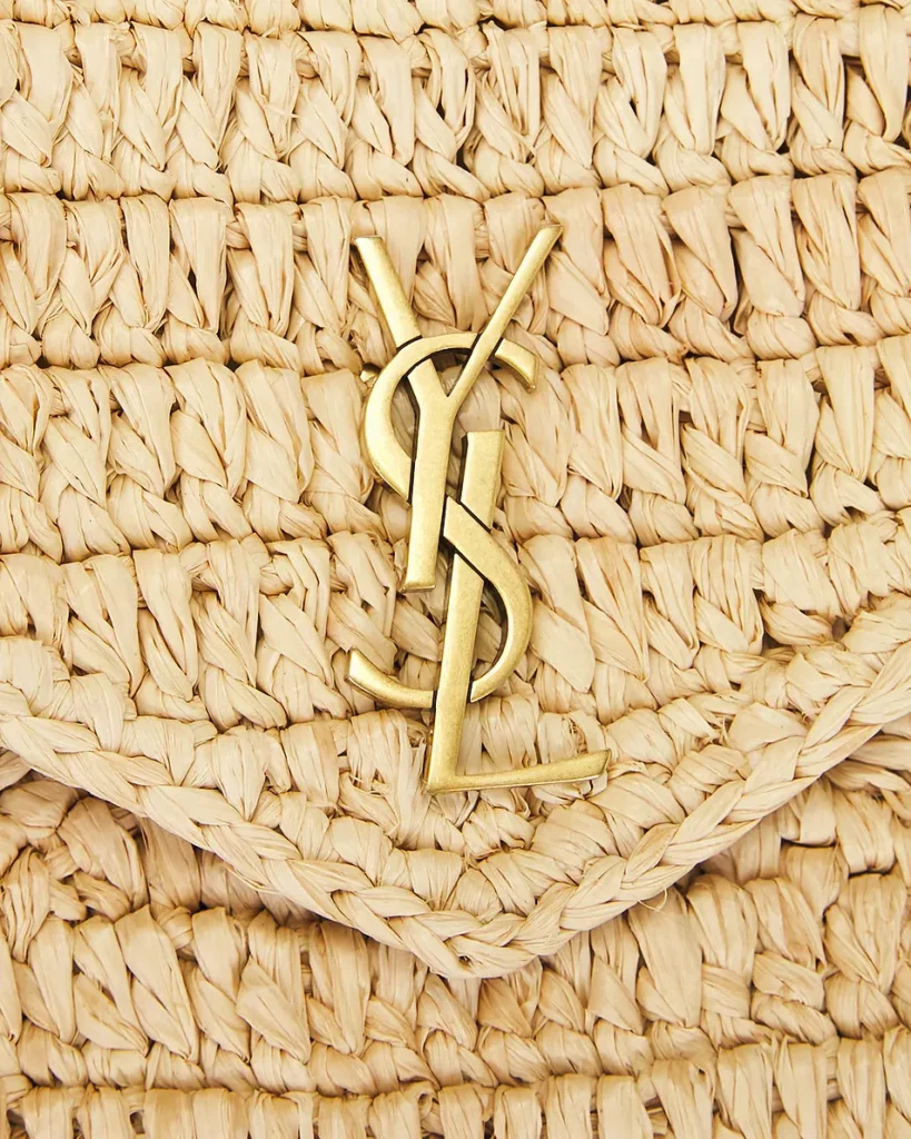Small Pouch On Chain Full Size Image 4