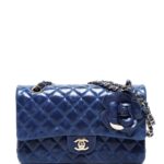 Medium Classic Double Flap Shoulder Bag Thumbnail 1