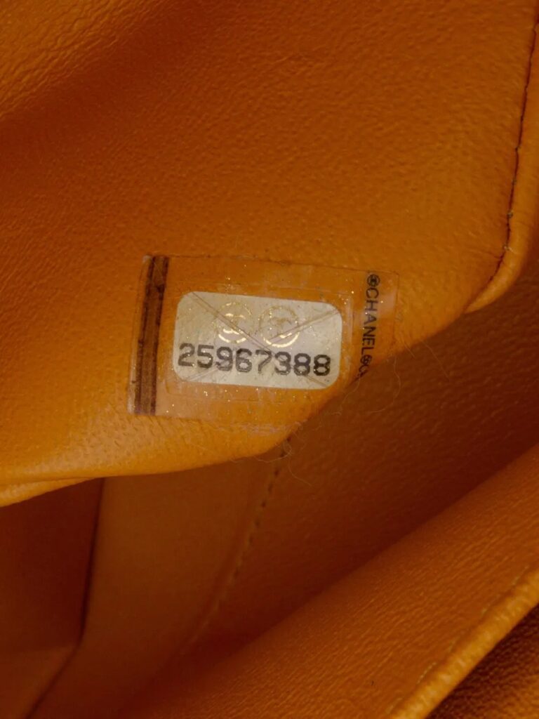 Medium Classic Lambskin Double Flap Shoulder Bag Full Size Image 4