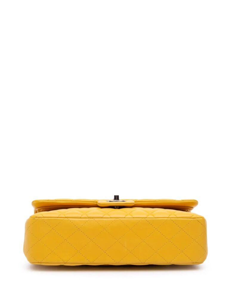 Medium Classic Lambskin Double Flap Shoulder Bag Full Size Image 2