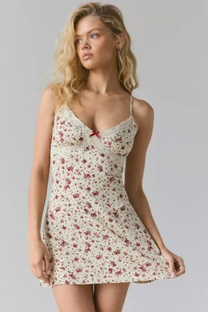 DAISY STREET Ditsy Floral Lace-Trim Slip Mini Dress