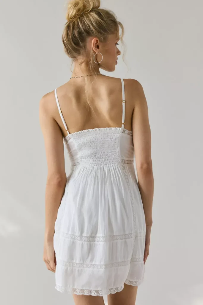 Docila Heritage Lace-Trim Cotton Mini Dress Full Size Image 2