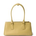 Medium Galleria Leather Tote Bag Thumbnail 7