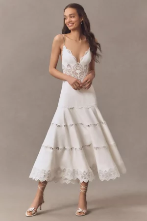 RETROFÊTE Leilani Linen Blend V-Neck Tiered Lace Midi Dress