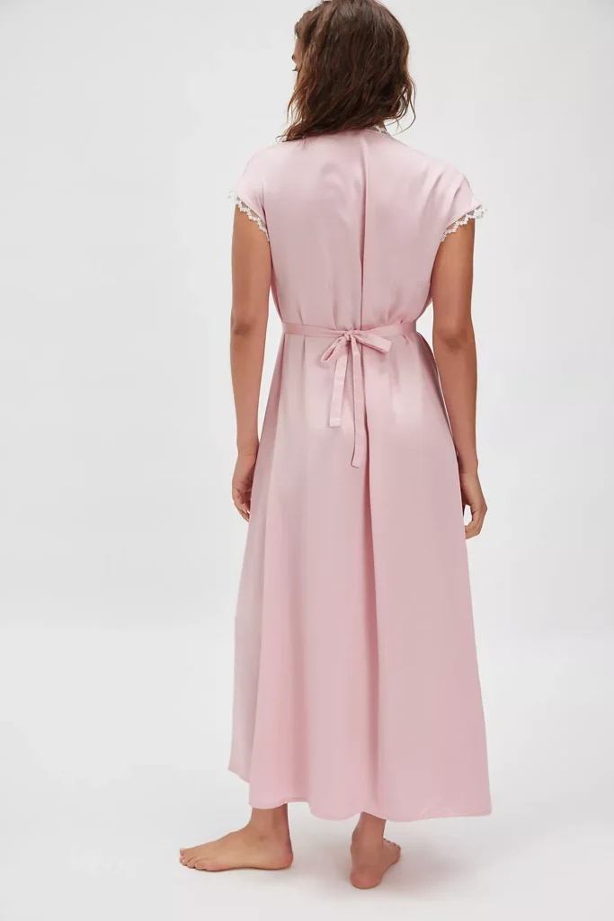 Genus Rosa Satin Slip Full Size Image 3
