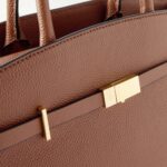 The Hudson Midi Textured-leather Tote Thumbnail 3