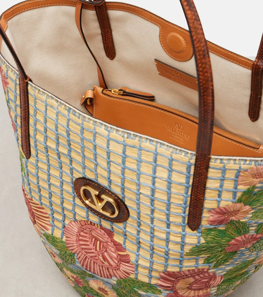 Panier De Fleurs VLogo Tote Bag Full Size Image 4