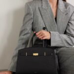 The Hudson Textured-leather Tote Thumbnail 6