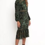 Petal & Pup Pierre Long Sleeve Velvet & Lace Midi Dress Thumbnail 4