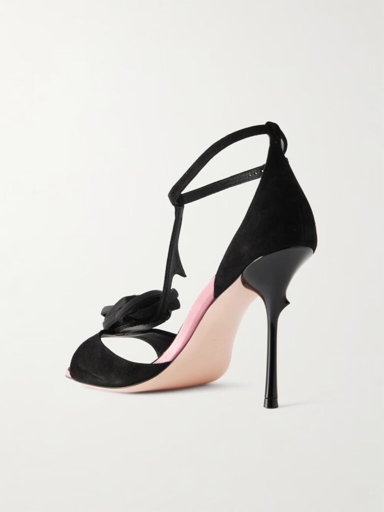 Epine Embellished Suede Sandals Full Size Image 3