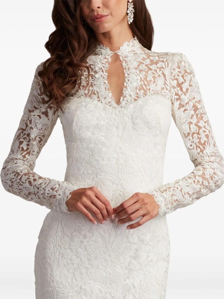 Heiss Floral-lace Gown Full Size Image 5