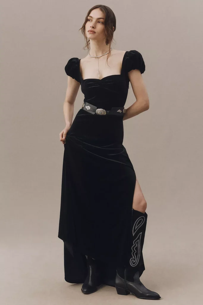 Sweetheart Puff-Sleeve Lace-Back Maxi Dress Full Size Image 1