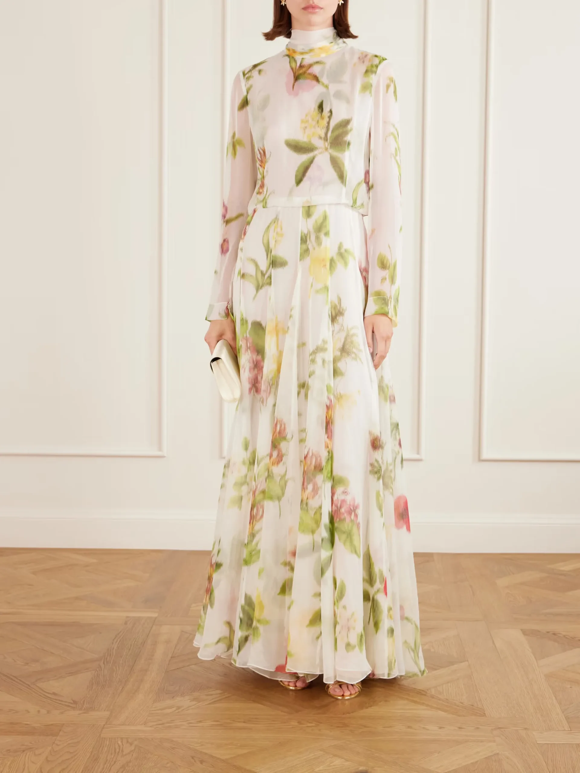 OSCAR DE LA RENTA Chine Dominican Gown