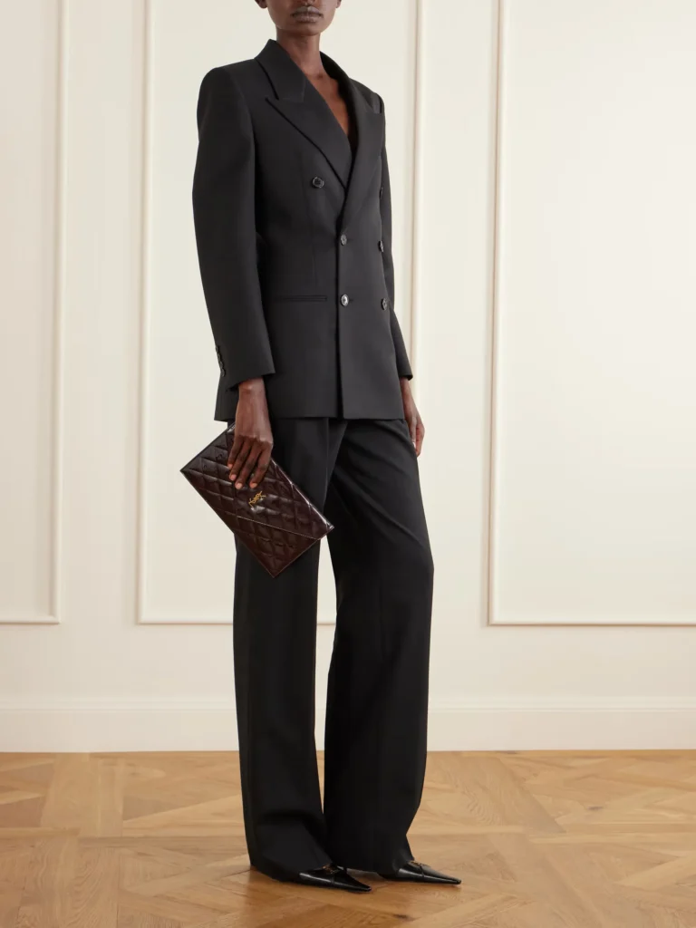 Paris Matelasse Patent-leather Clutch Full Size Image 2