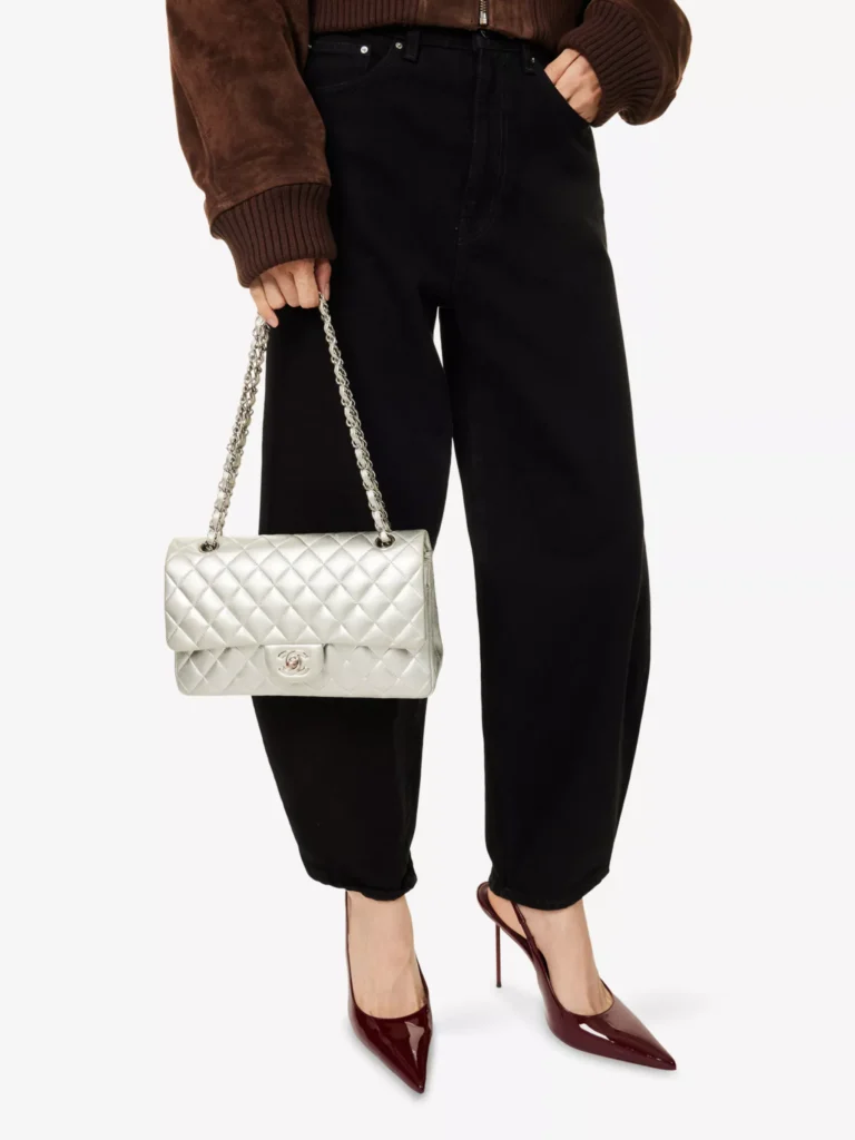 Medium Classic Double-flap Metallic-leather Shoulder Bag Full Size Image 4