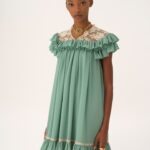 Short-Sleeve Mini Dress in Silk Georgette& Lace Thumbnail 2