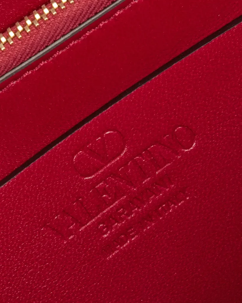 Rockstud Small Shoulder Bag Full Size Image 5